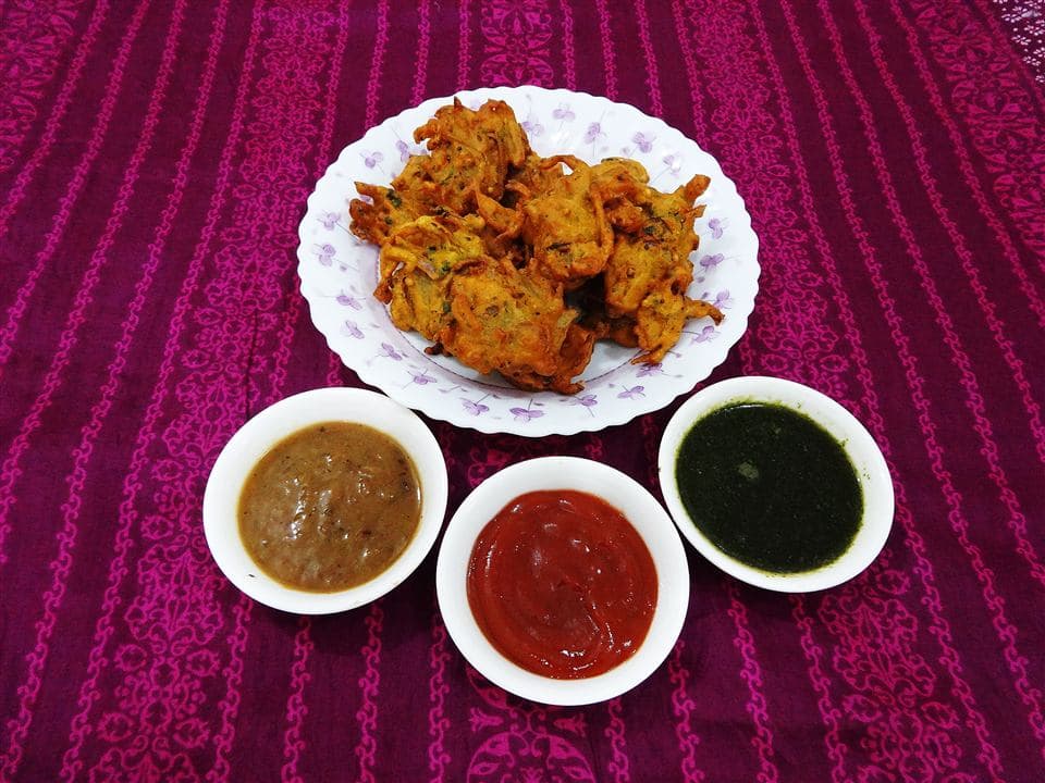 Onion bhaji starter at Bengal